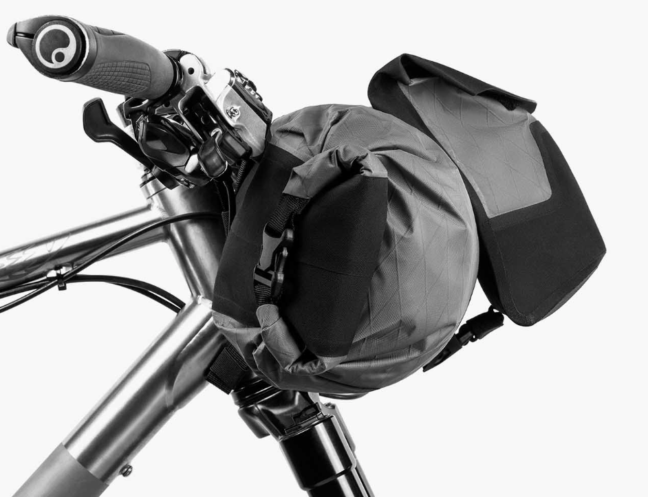 Apidura - Backcountry Accessory Pocket - Sticky Bottle
