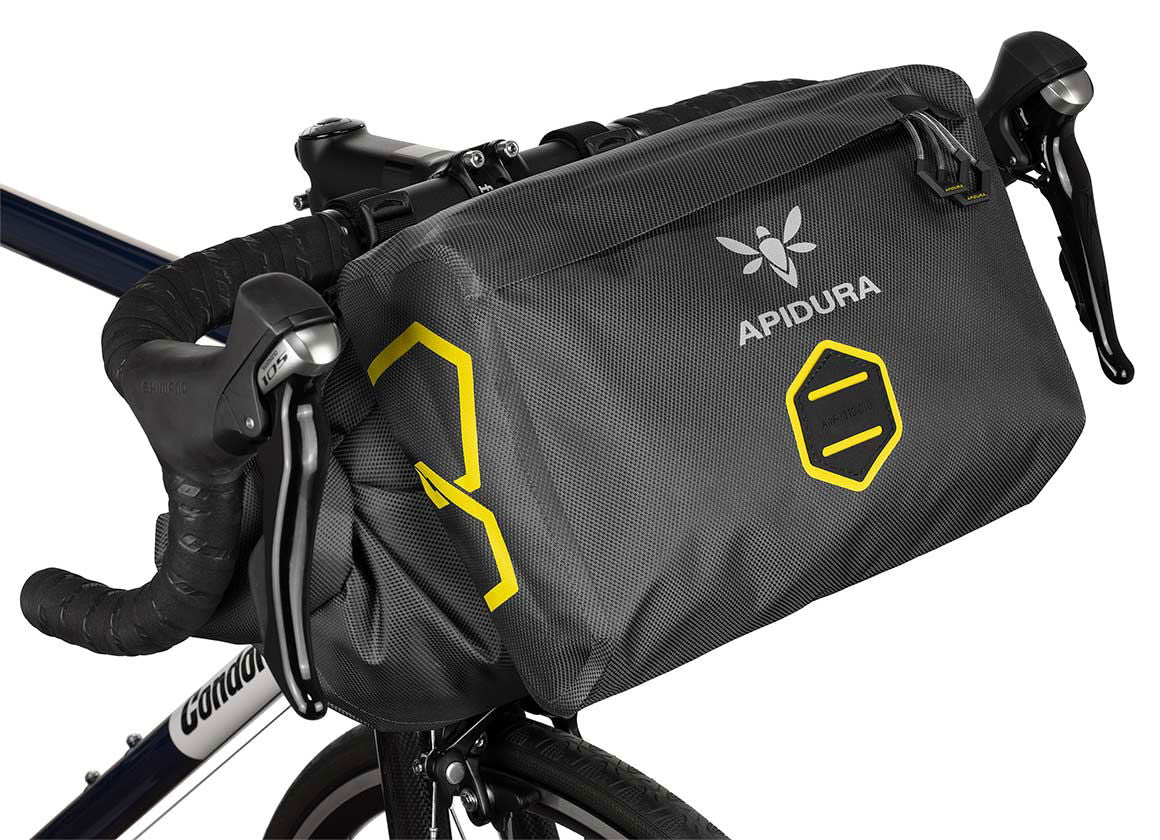 Apidura - Expedition Accessory Pocket (4.5L) - Sticky Bottle