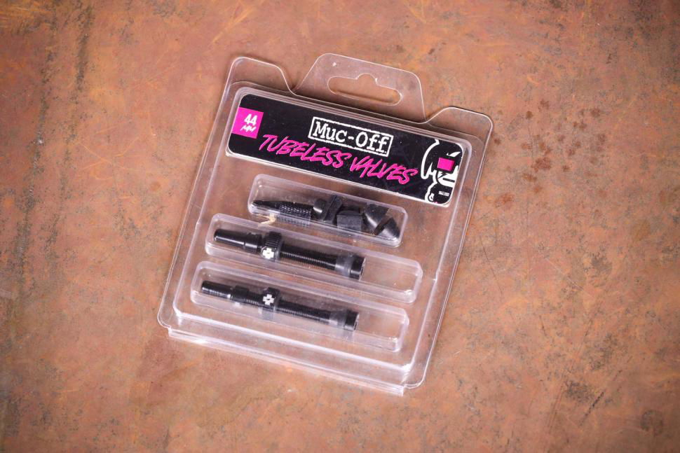 MUC OFF Tubeless Valve Kit - Sticky Bottle