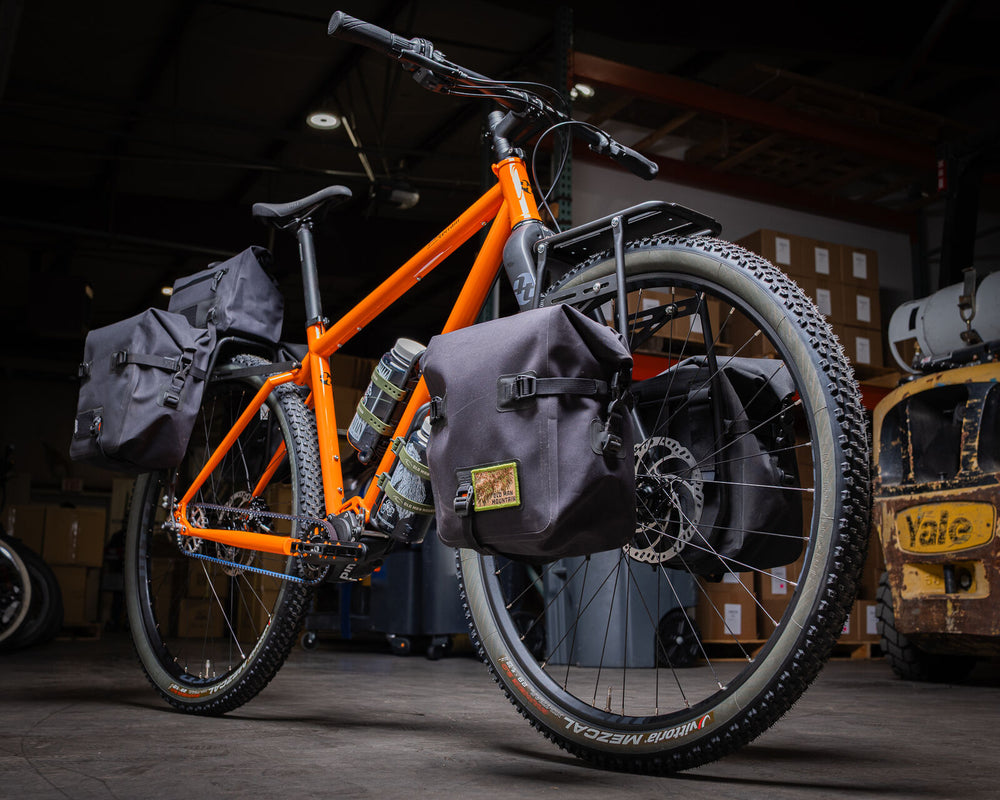 OLD MAN MAOUNTAIN Impala Lowrider Front Rack