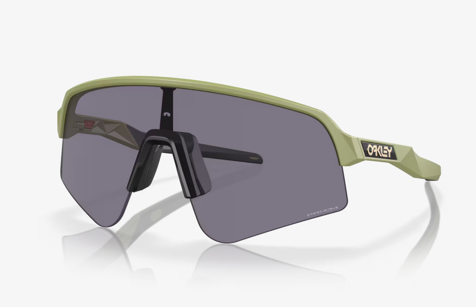 Oakley - Sutro Lite Sweep - Sticky Bottle
