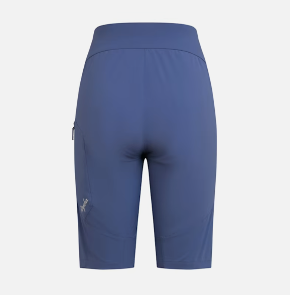 
            
                Load image into Gallery viewer, Rapha - Women&amp;#39;s Trail Fast &amp;amp; Light Shorts - Sticky Bottle
            
        