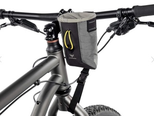 
            
                Load image into Gallery viewer, Apidura - Backcountry Food Pouch
            
        